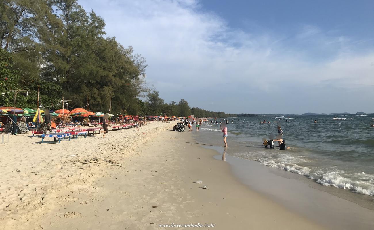 Photo of Ou Chheuteal Beach with bright sand surface