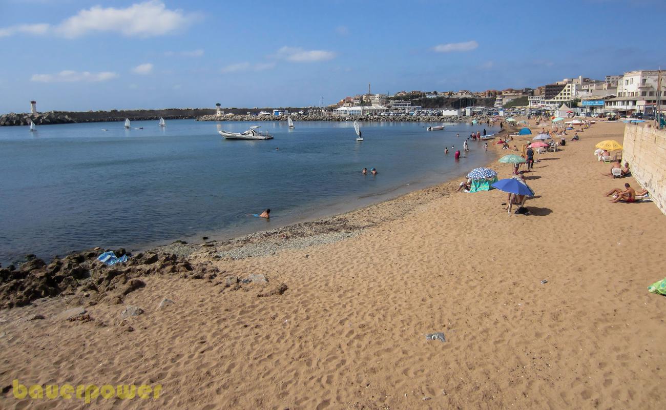 Photo of la Jeunesse beach II with bright sand surface