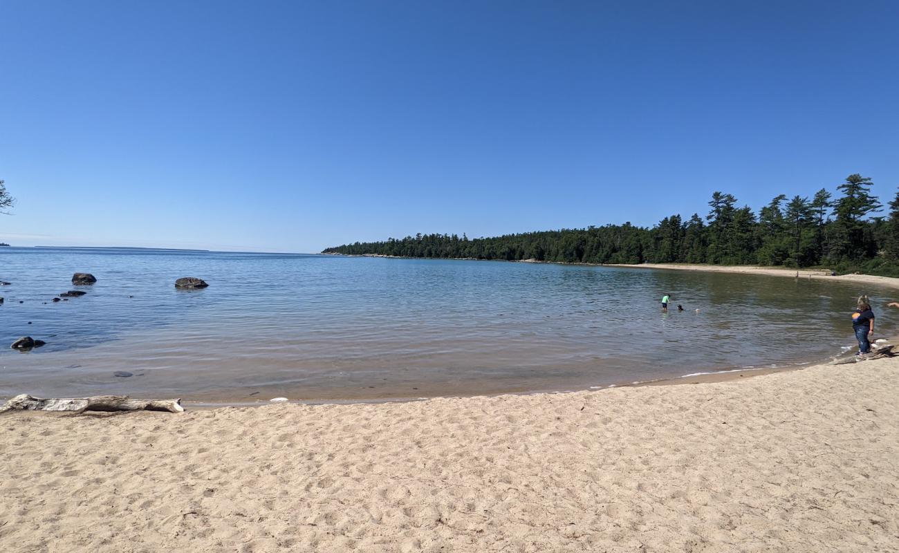 Photo of Katherine Cove with bright sand surface