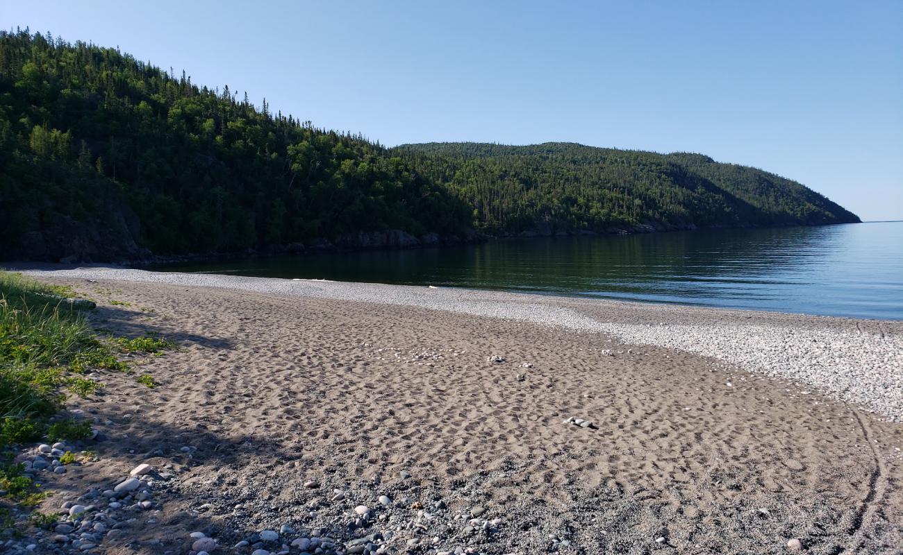 Photo of Schreiber Beach with gray pebble surface