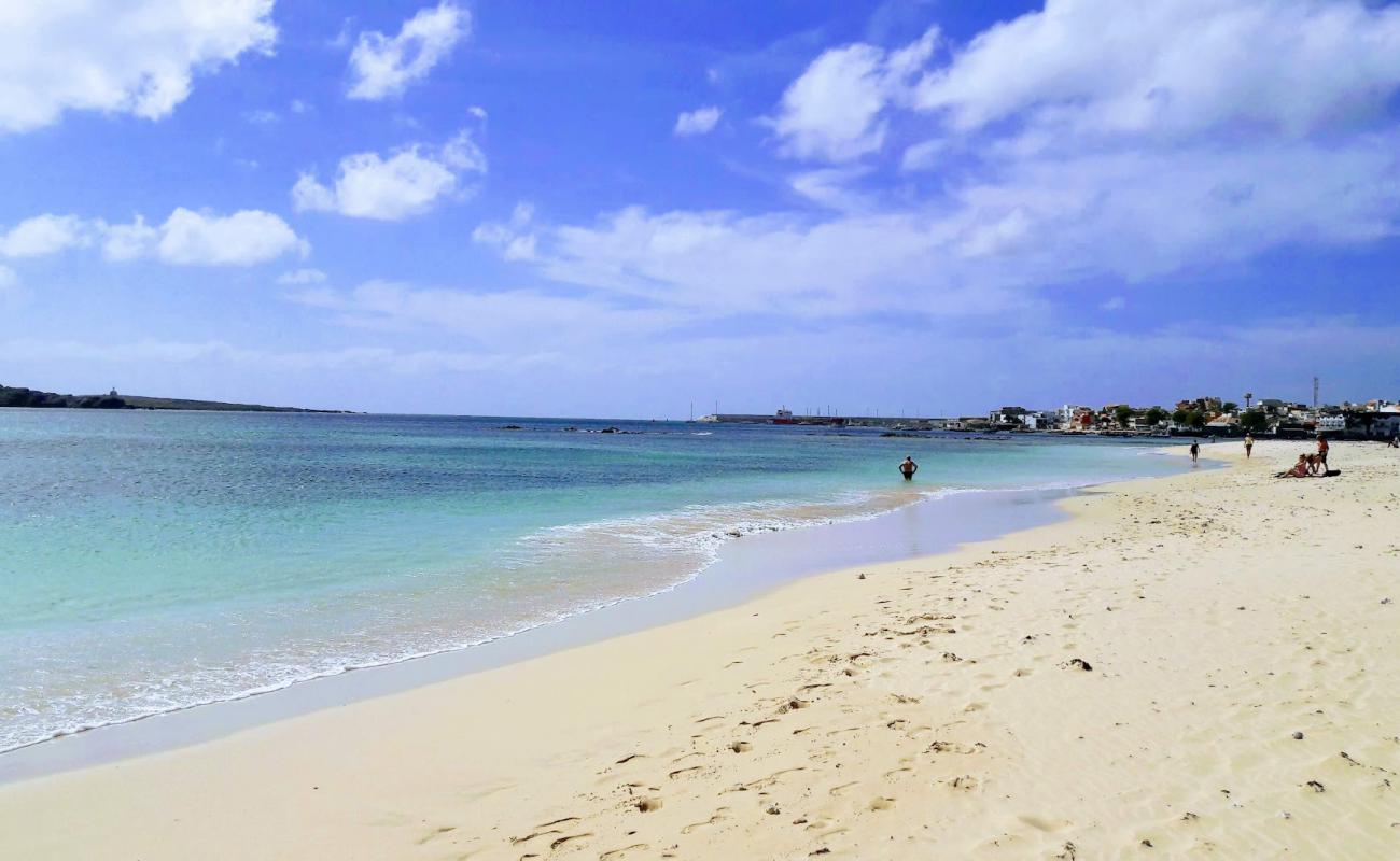 Photo of Estoril Beach with bright sand surface