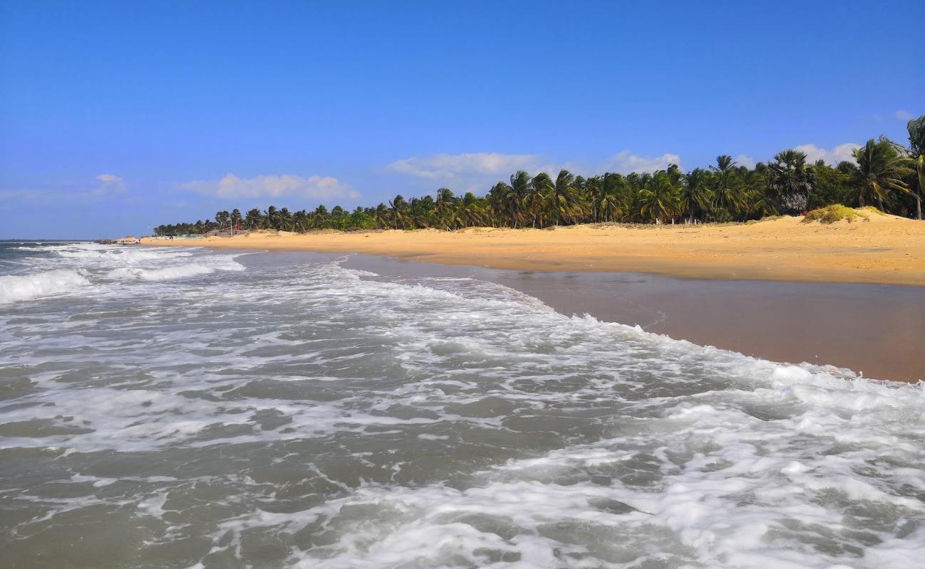 Photo of Kandakuliya Beach with bright sand surface