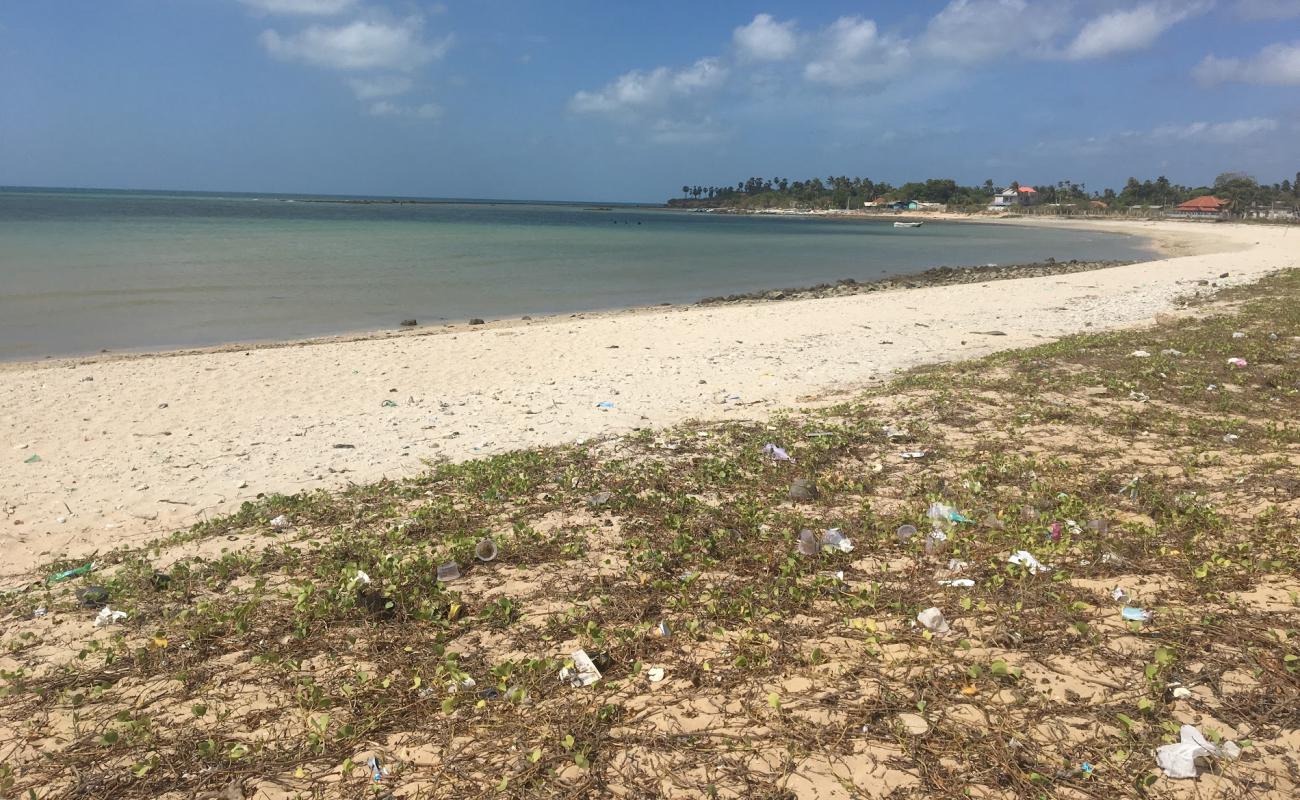 Photo of Akkarai Beach with light sand &  pebble surface