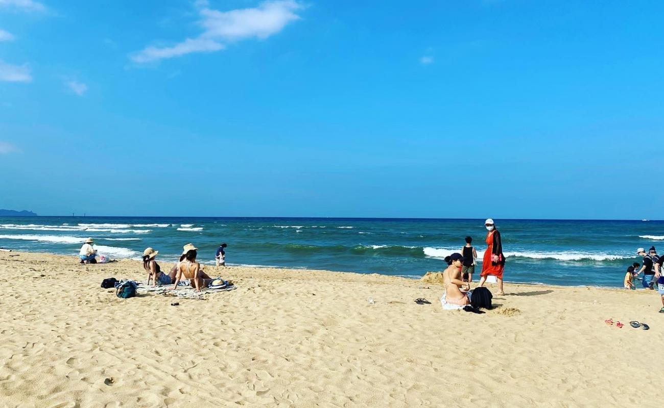 Photo of Fulong Beach with bright sand surface