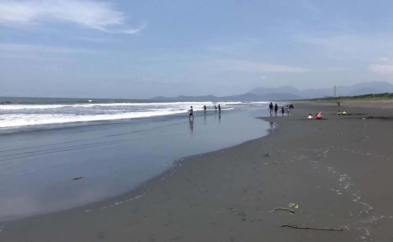 Photo of Ching Shui Beach with gray sand surface