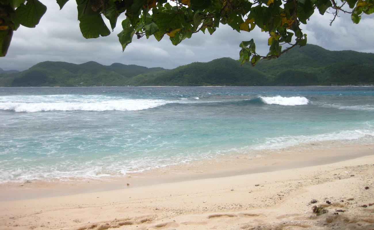 Photo of Aunu'u Beach with light sand &  pebble surface