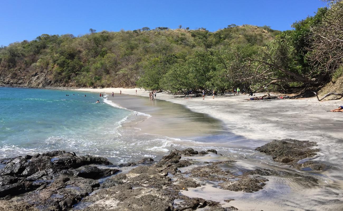 Photo of Dantita Beach with bright fine sand surface