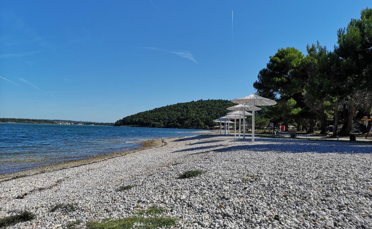 Photo of Pomer beach with light fine pebble surface