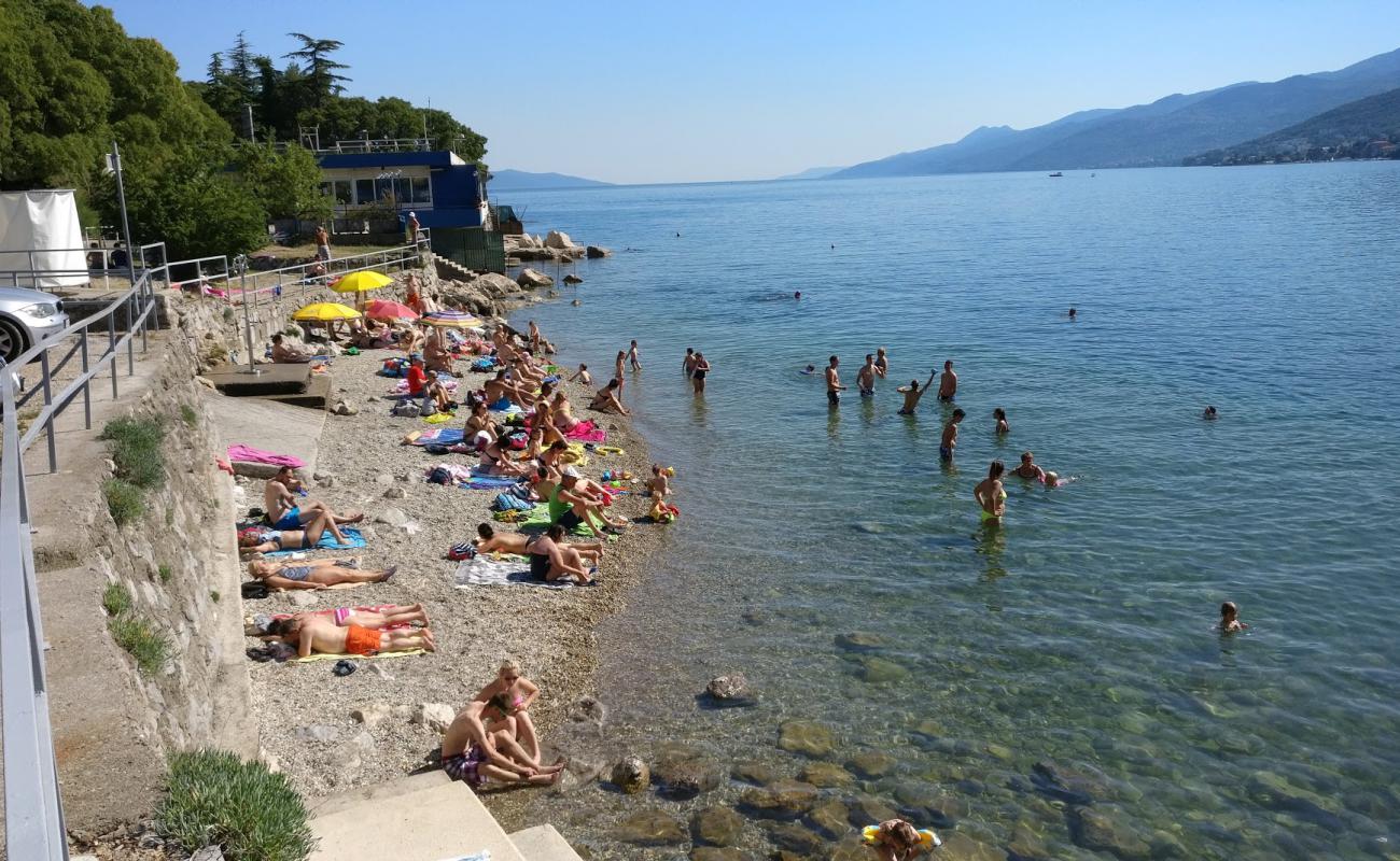 Photo of Preluk beach with light fine pebble surface