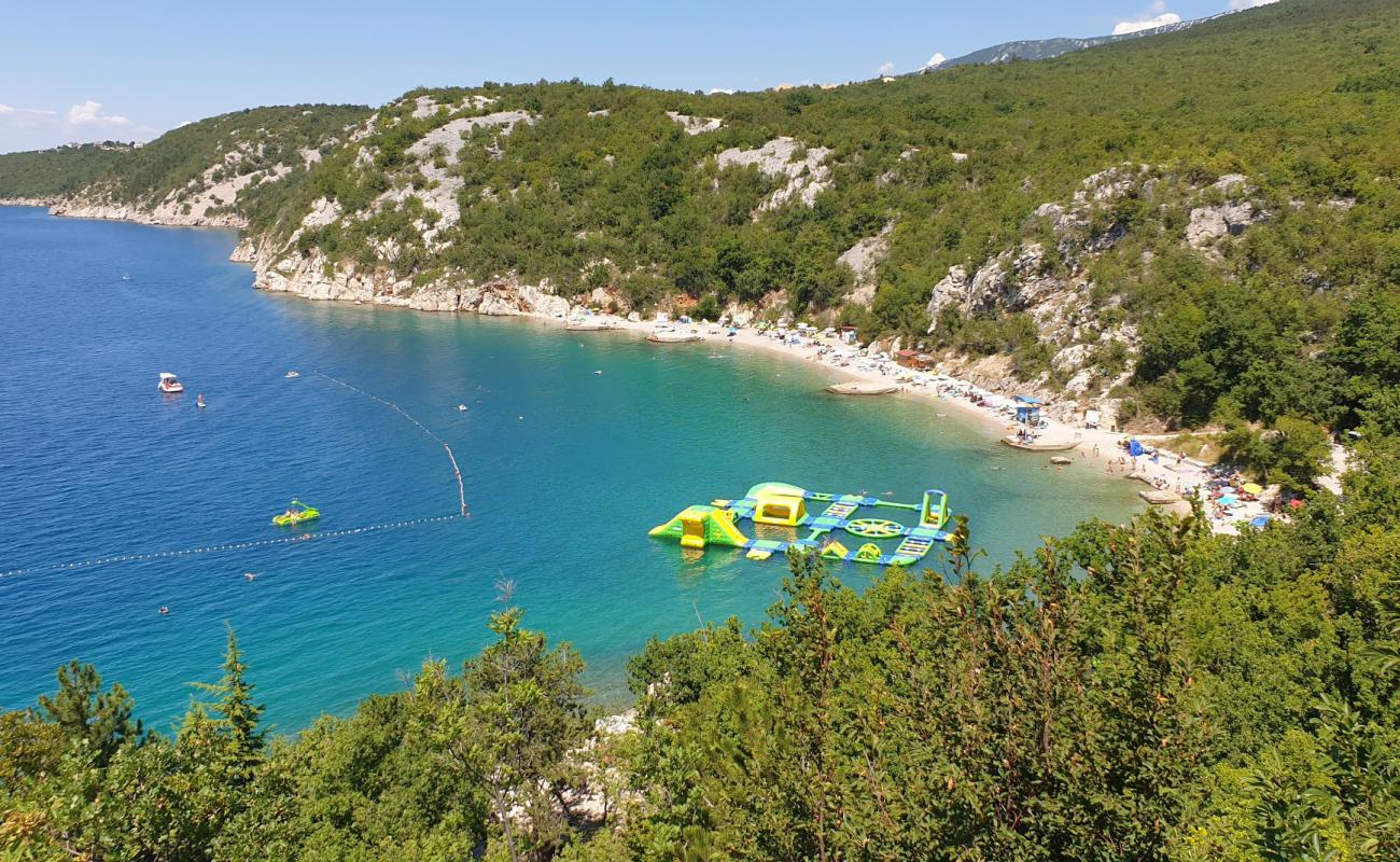 Photo of Kacjak beach with gray fine pebble surface