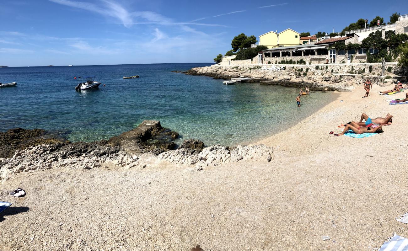 Photo of Dolac II beach with light fine pebble surface