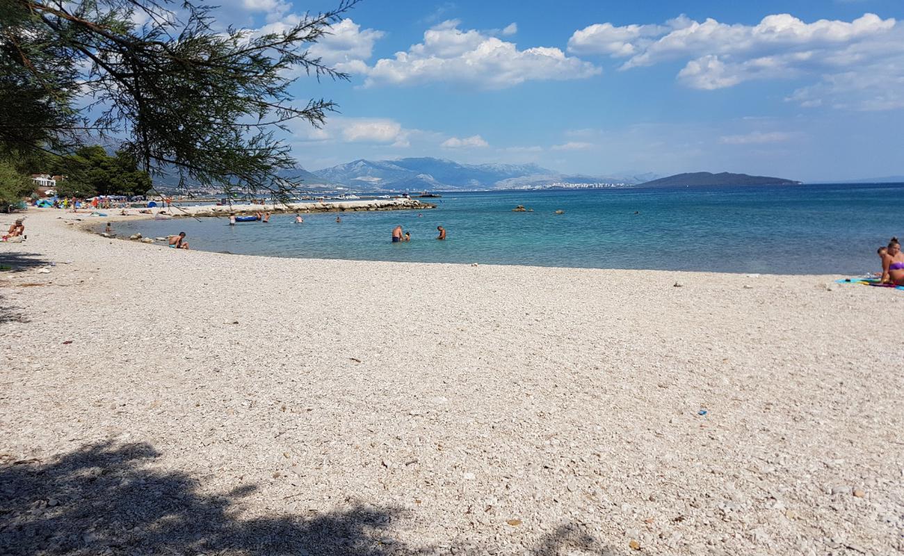 Photo of Resnik beach with light fine pebble surface