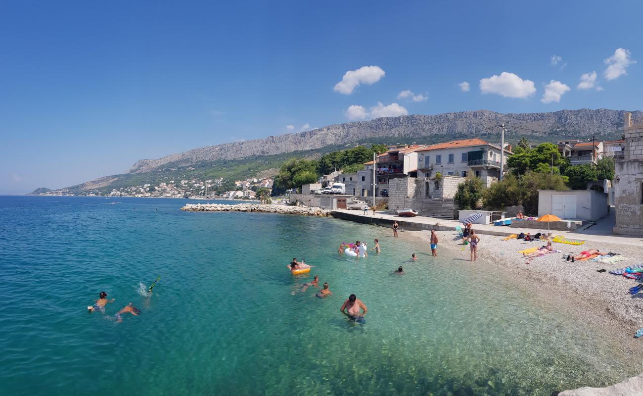 Photo of Dugi Rat II beach with light fine pebble surface