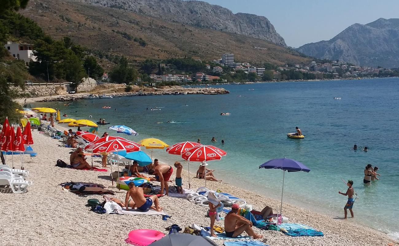 Photo of Dugi Rat Beach with light pebble surface