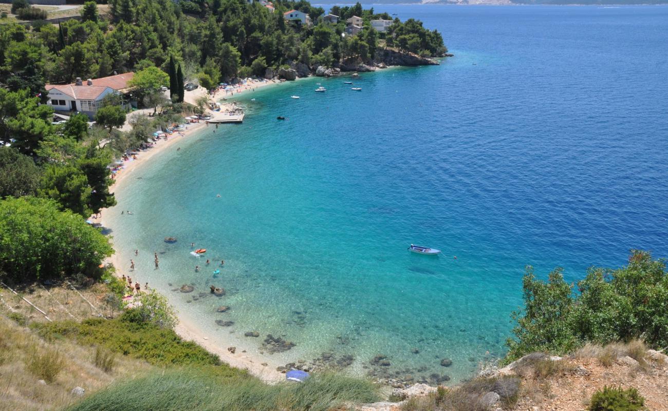 Photo of Plaza Mala Luka with light fine pebble surface