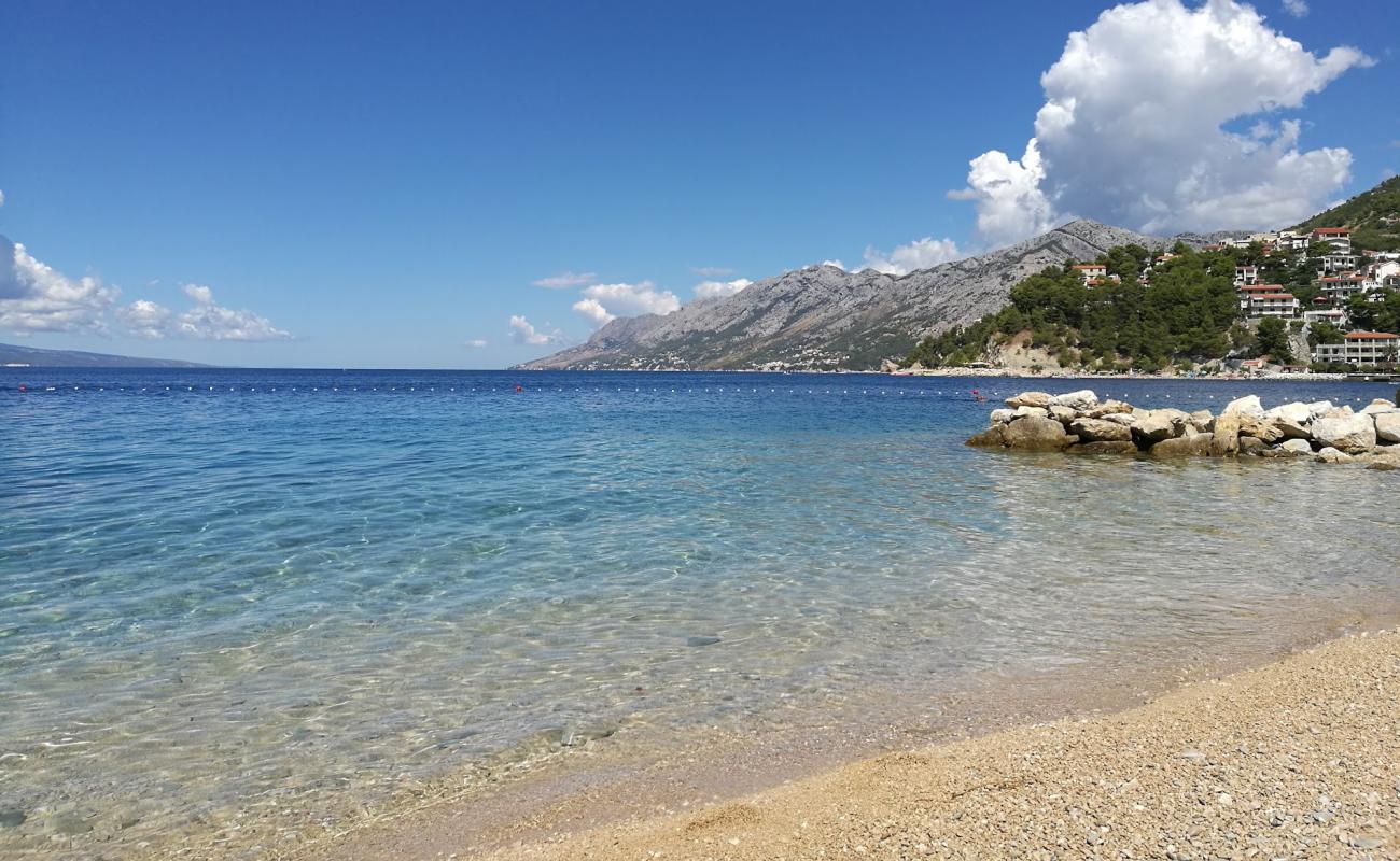 Photo of Plaza Stari Porat with light pebble surface