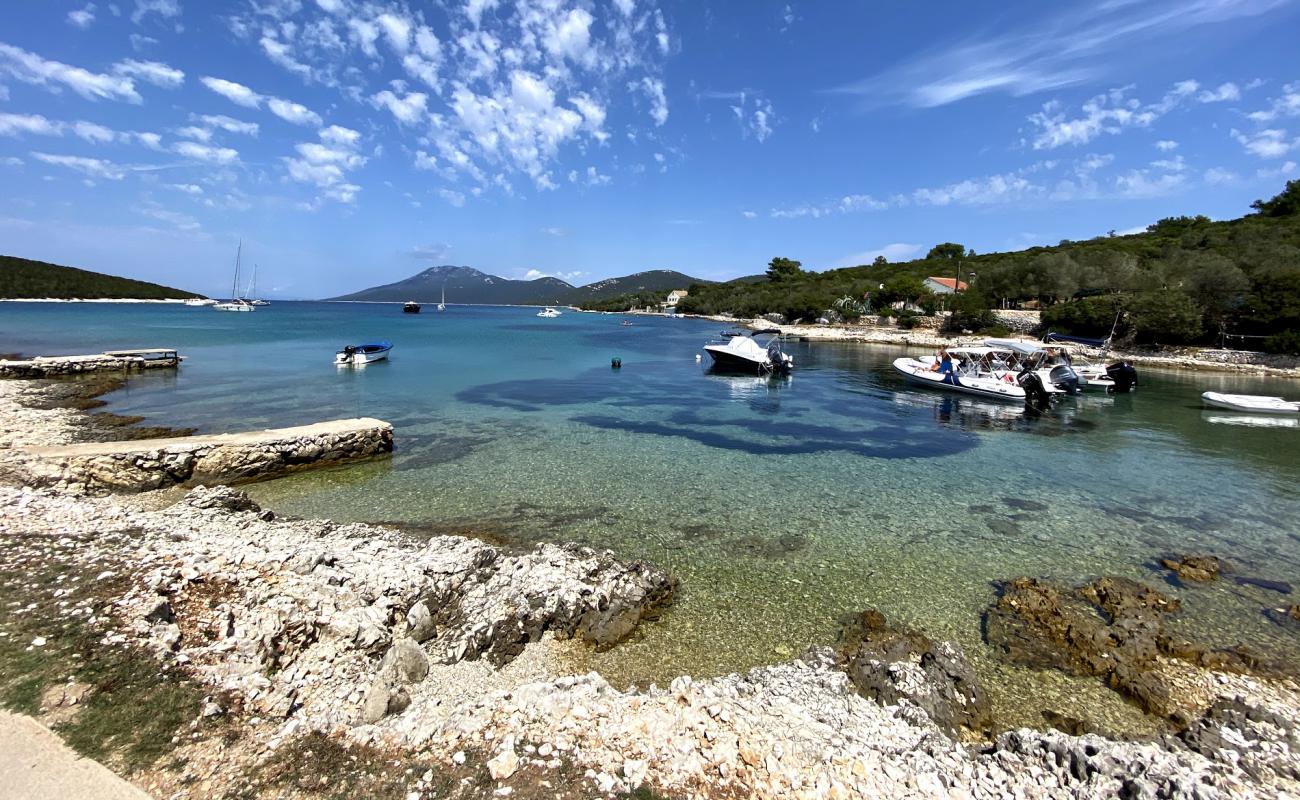 Photo of Plaza Liski with rocks cover surface