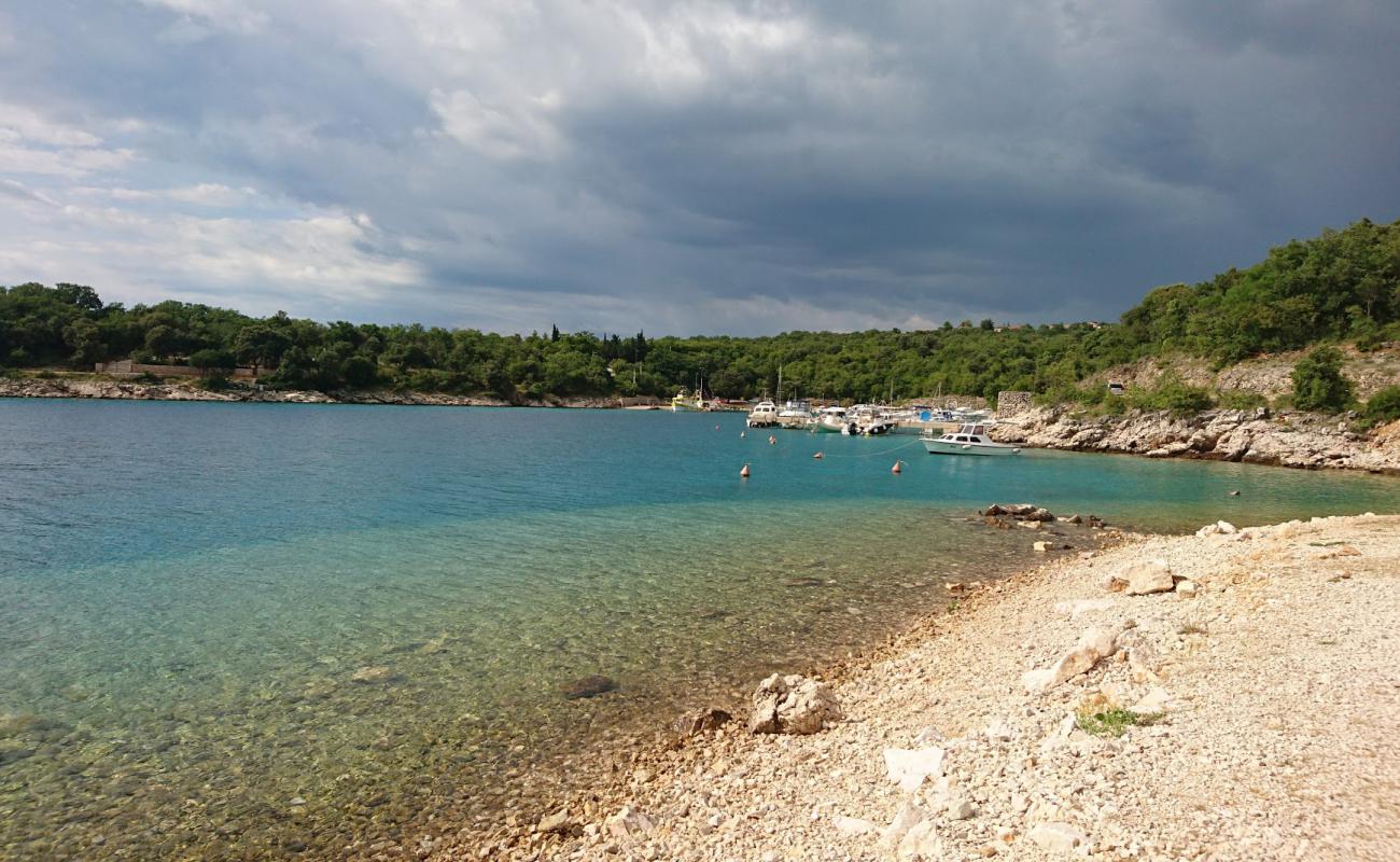 Photo of St. Fuska beach with light pebble surface