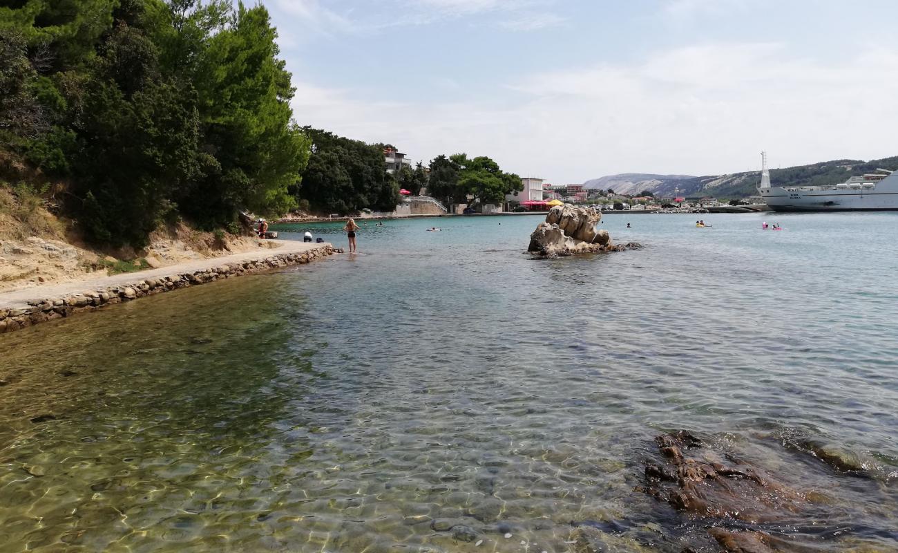 Photo of Lescur beach with rocks cover surface