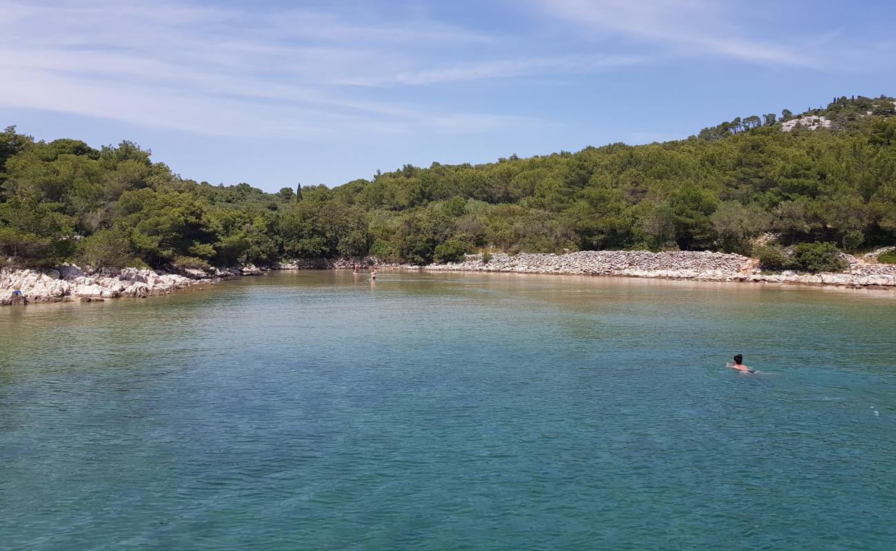 Photo of Mala Sabusa beach with light sand &  pebble surface