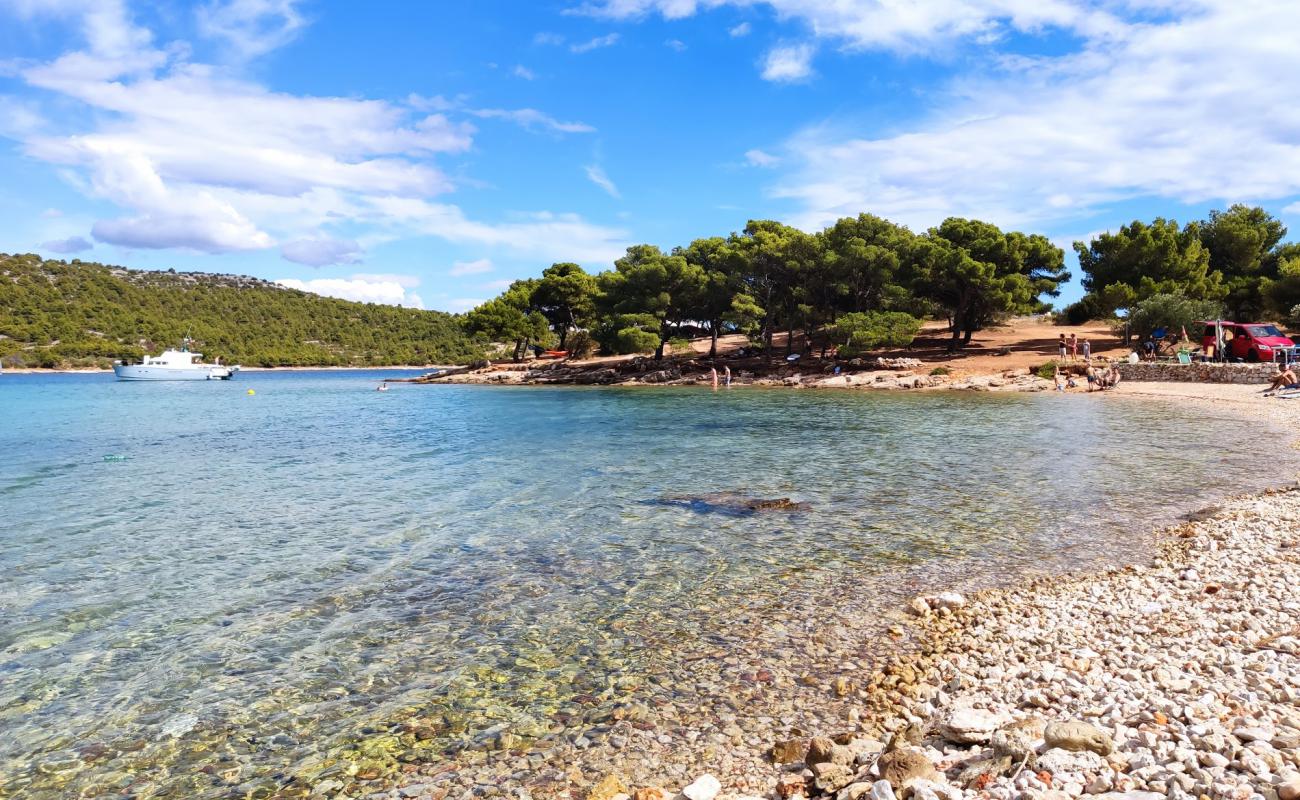 Photo of Garbinada beach with light pebble surface