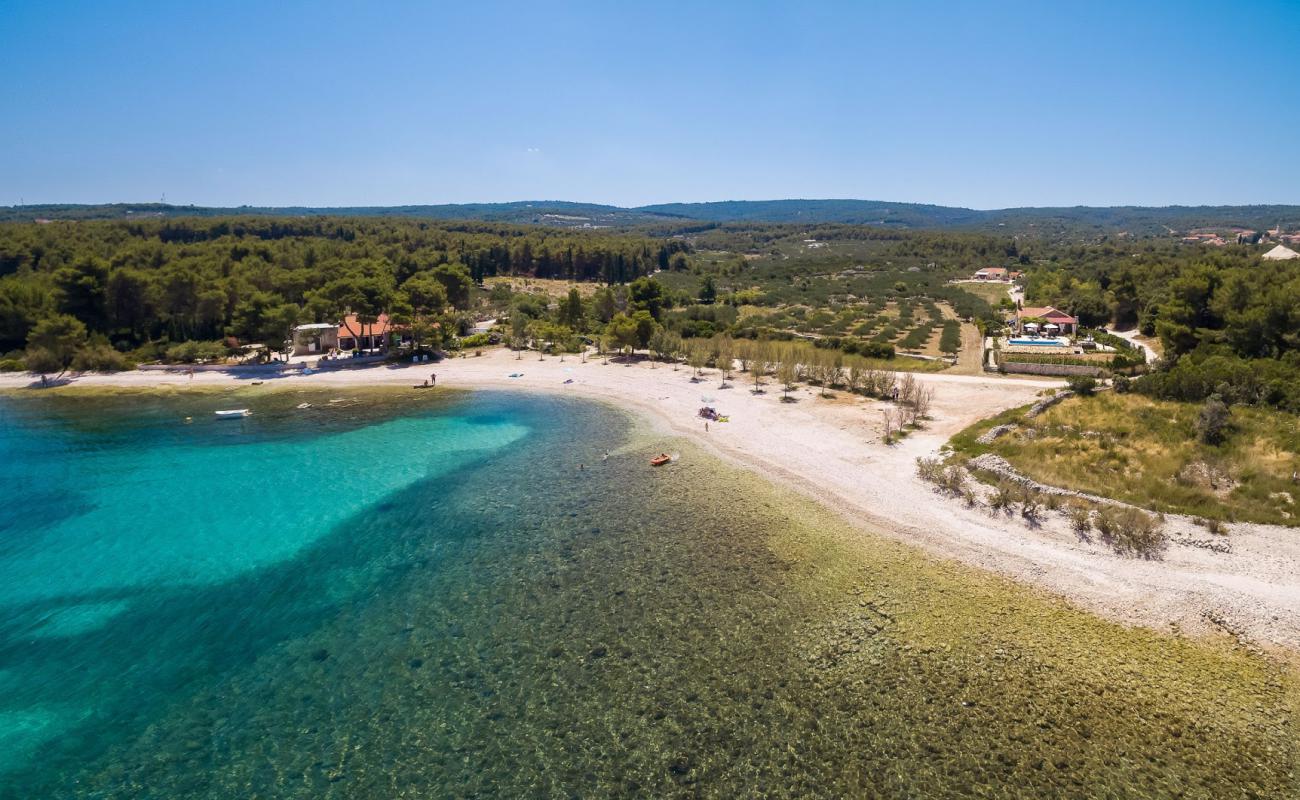 Photo of Mutnik beach with light pebble surface