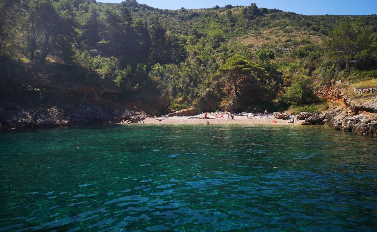 Photo of Didina beach II with light pebble surface