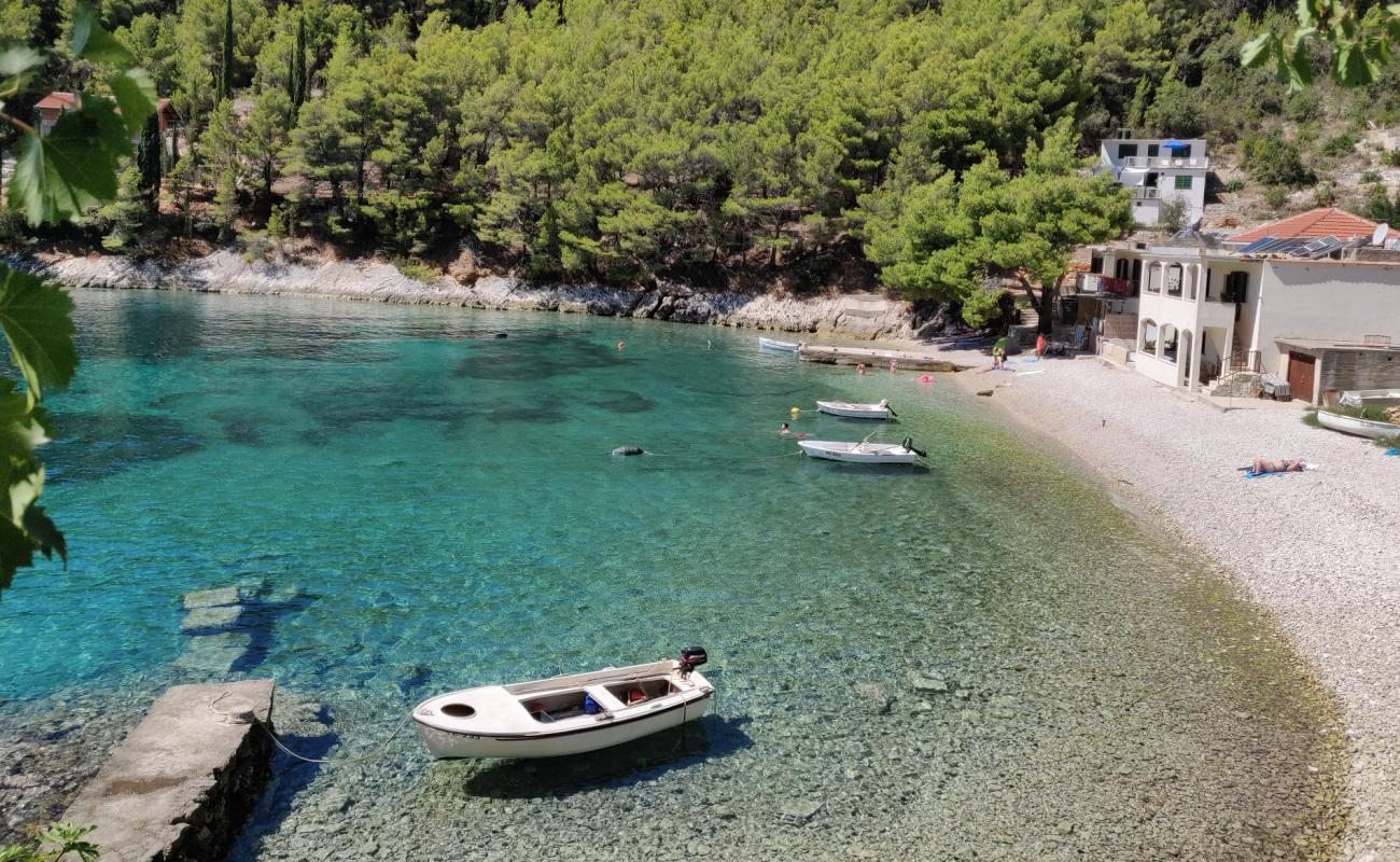 Photo of Bogomolje beach with light pebble surface