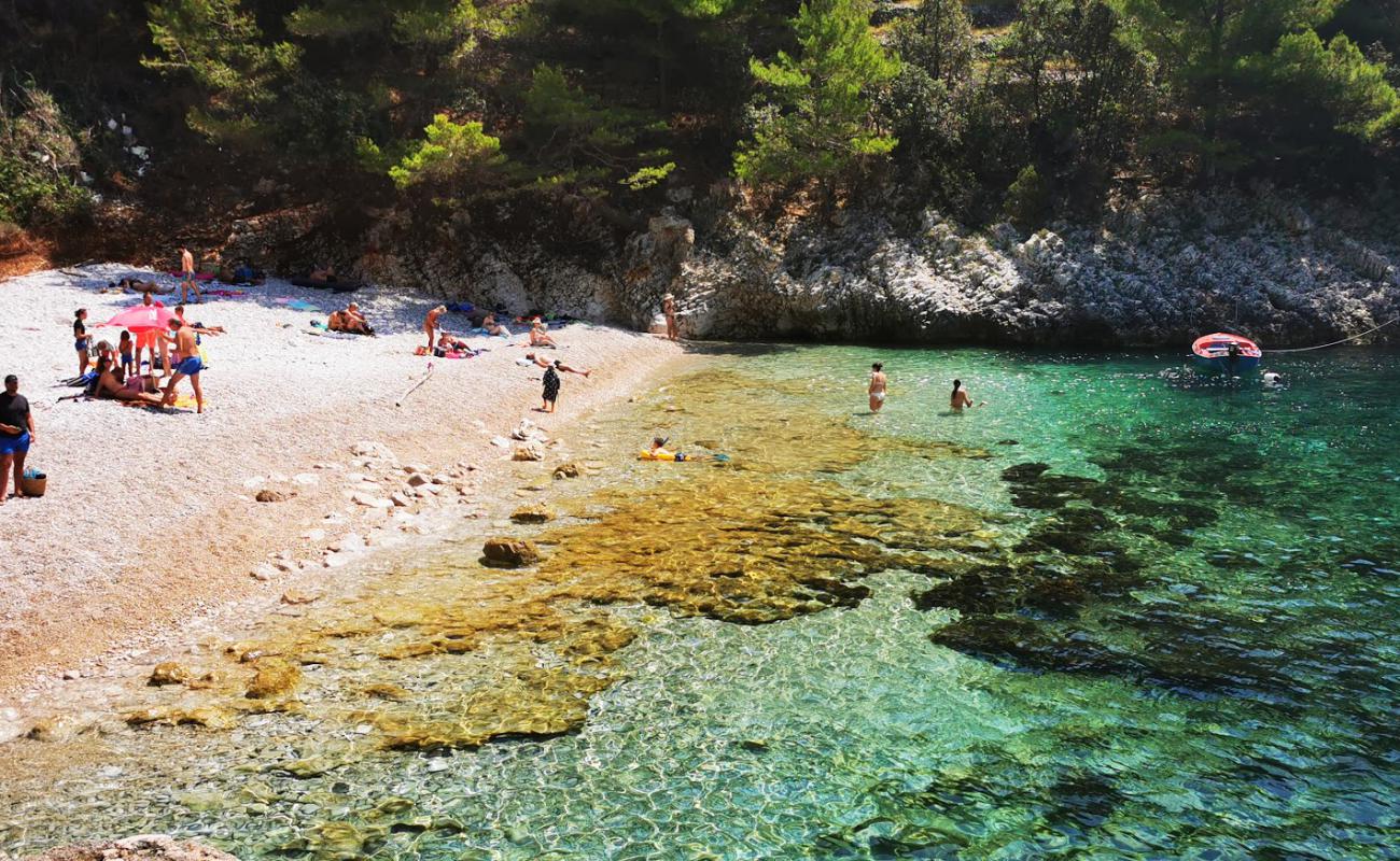 Photo of Orlandusa beach with white pebble surface