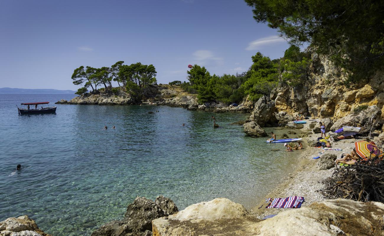 Photo of Beach Garma with light fine pebble surface