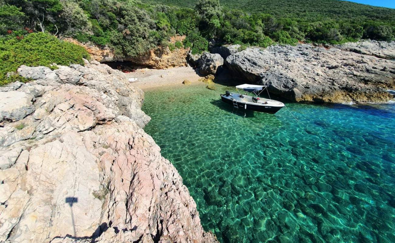 Photo of Elfik beach with light pebble surface