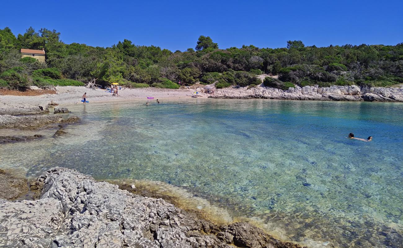 Photo of Uvala Zabodarski with rocks cover surface