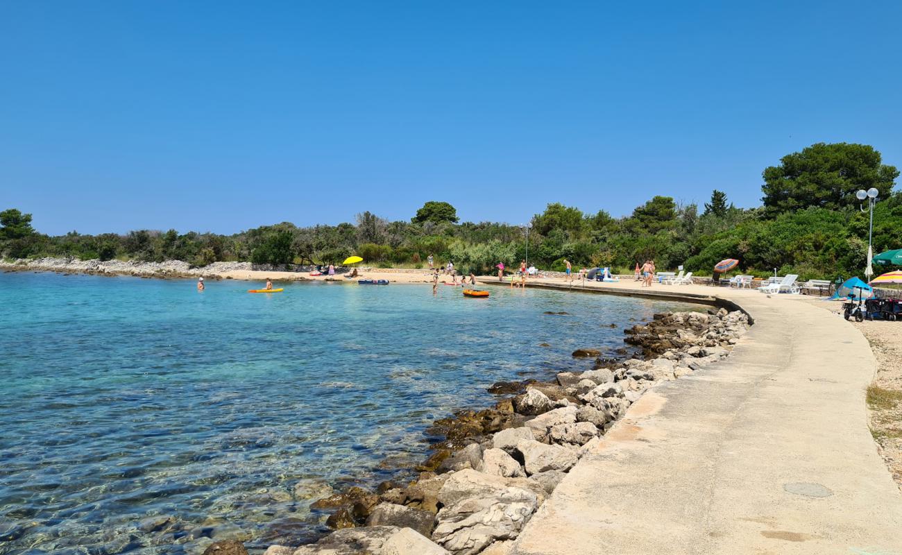 Photo of Skraca Beach with gray pebble surface