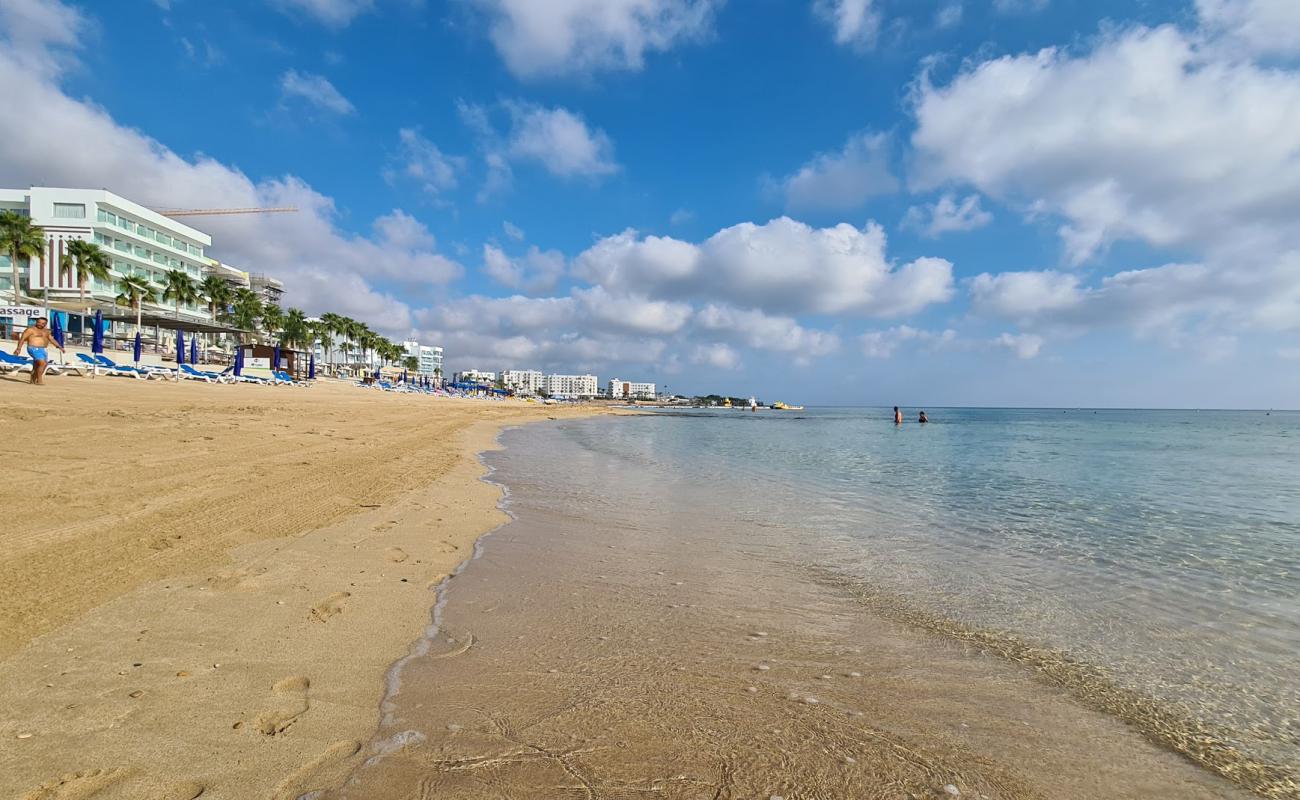 Photo of Sunrise Beach / Vrissiana Beach with bright fine sand surface