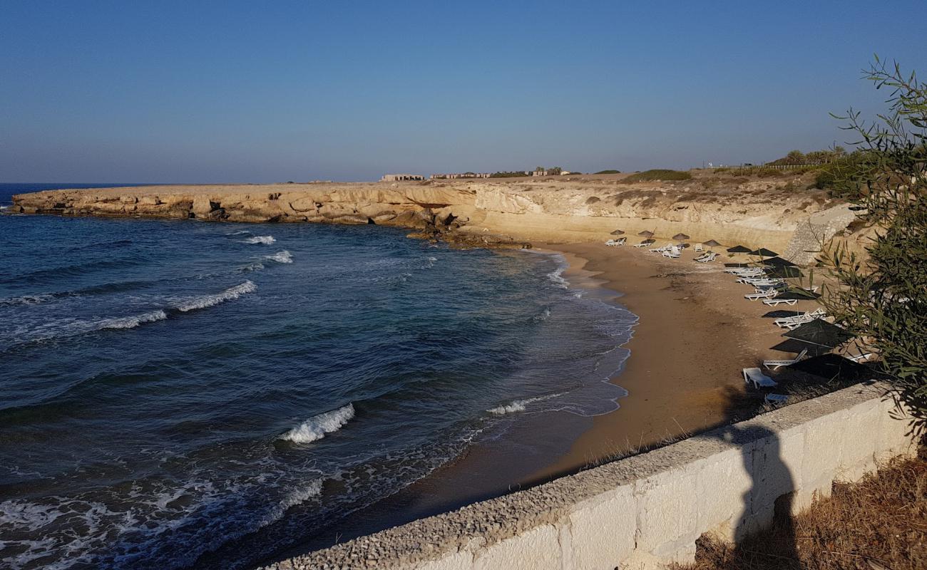 Photo of Yeni Erenkoy II with bright sand surface