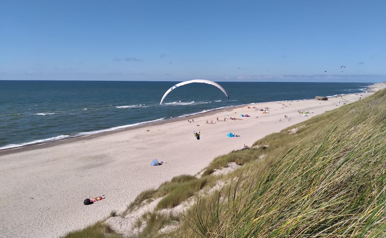 Photo of Vederso Beach with bright sand surface