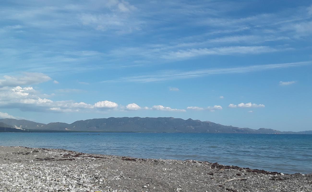 Photo of Caracoles beach with gray fine pebble surface