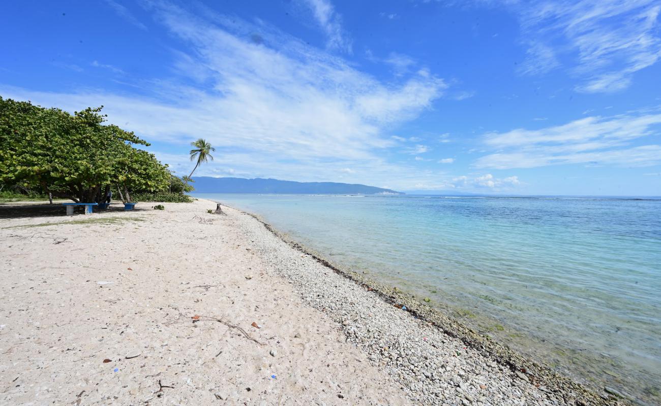 Photo of Saladilla beach with bright fine sand surface