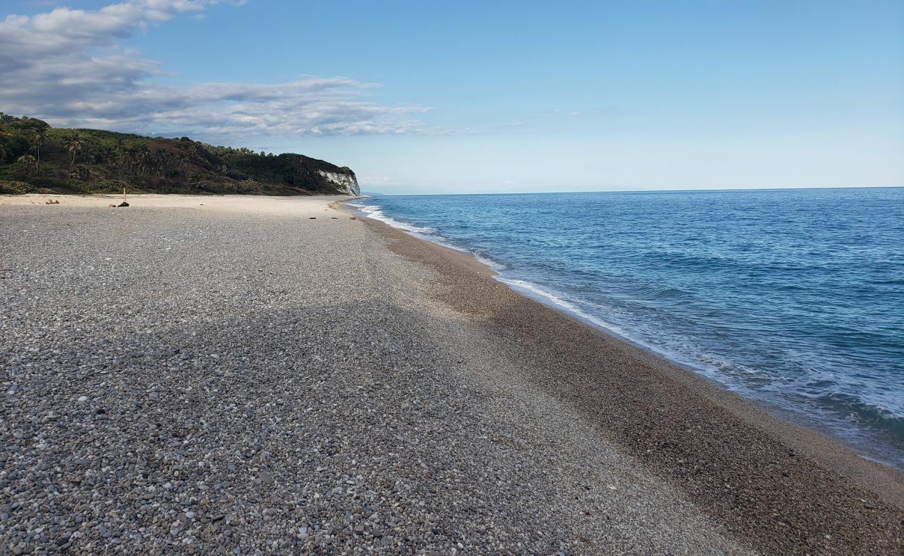 Photo of Caleton beach with light fine pebble surface