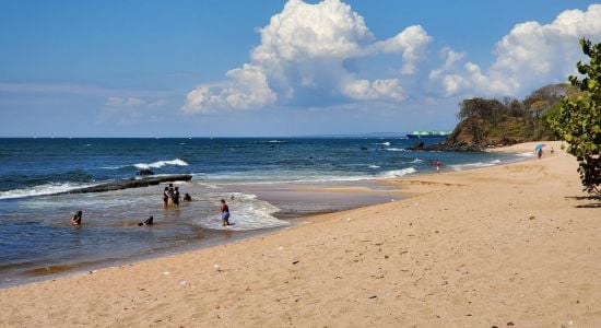 Los Almendros Beach