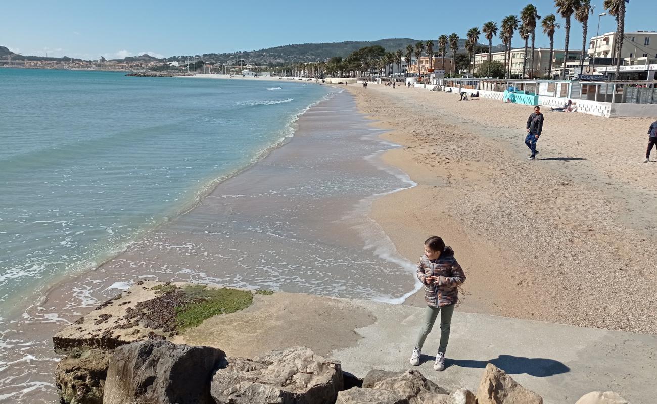 Photo of La Ciotat plage with bright fine sand surface