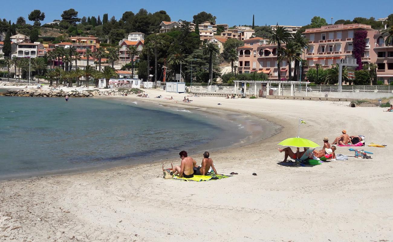 Photo of Plage du Grand Vala with bright fine sand surface