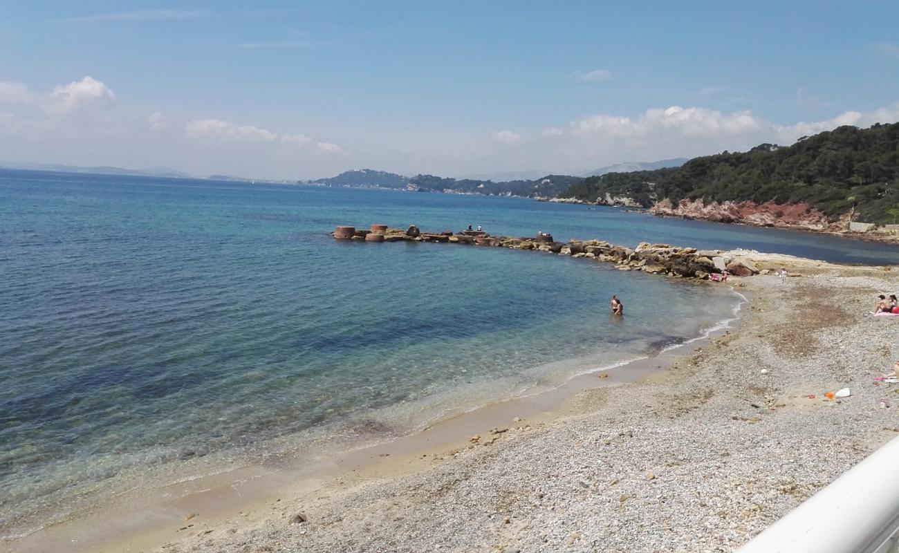 Photo of Plage de la Garonne with bright sand surface