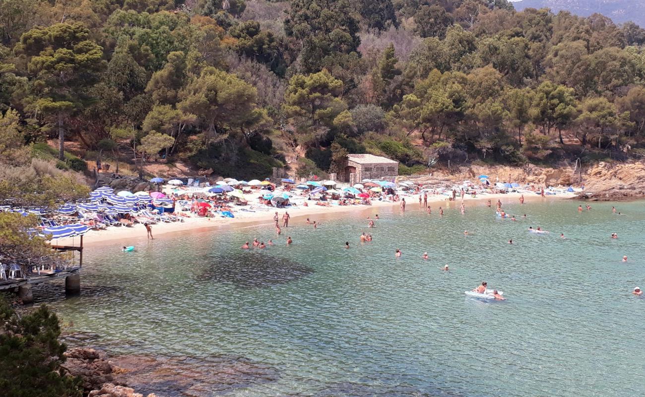 Photo of Layet Beach with bright sand surface