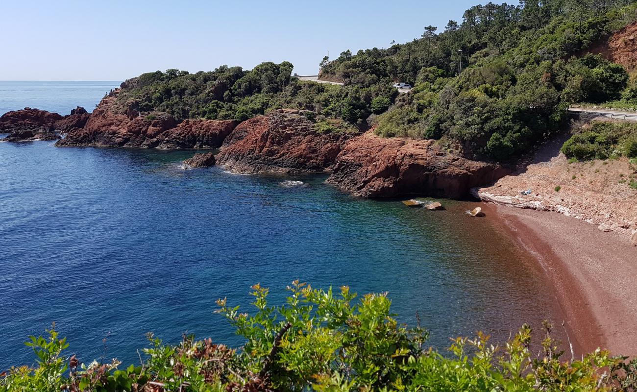 Photo of Plage de la Pointe Notre Dame with brown pebble surface