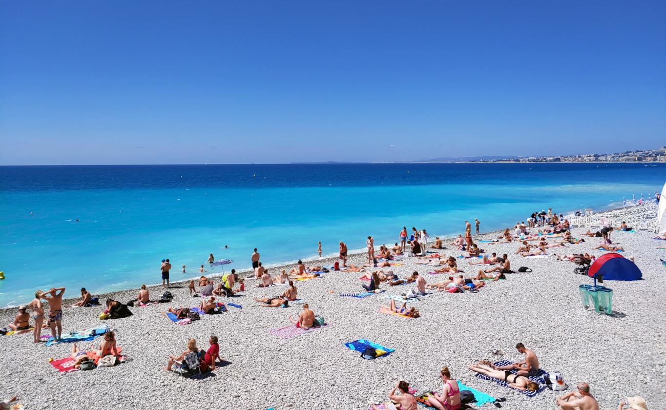 Photo of Plage de Carras with light pebble surface