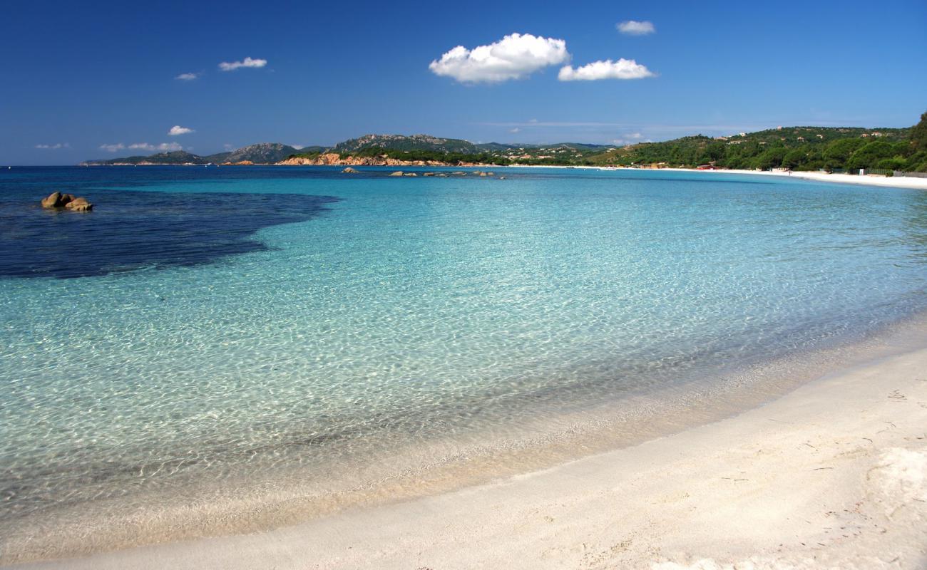 Photo of Plage De La Folaca with bright sand surface