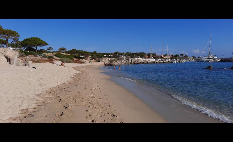 Photo of Sant Ambroggio beach with bright fine sand surface