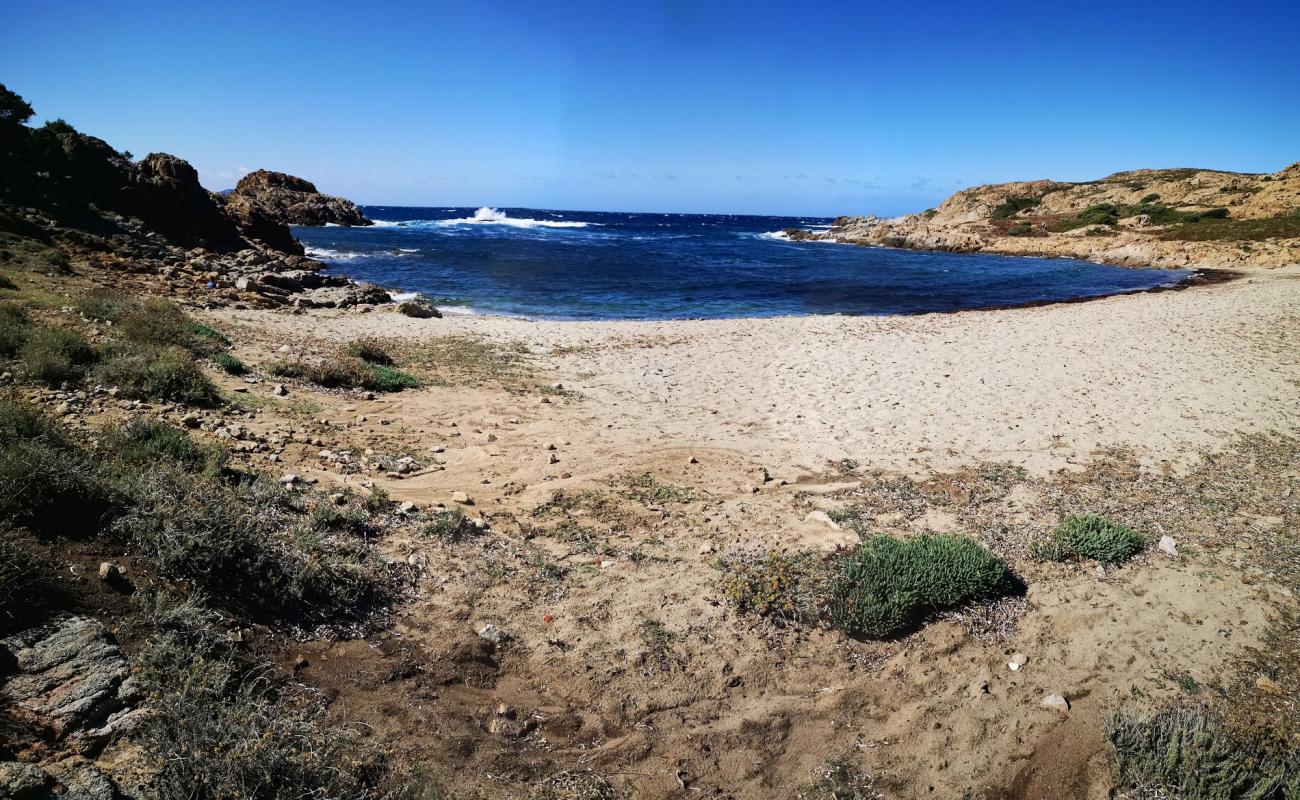 Photo of Vana beach with light fine pebble surface