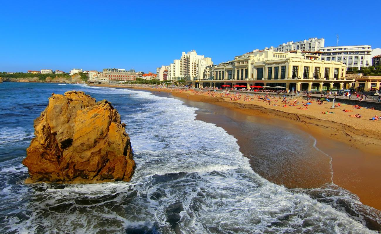 Photo of Plage de Biarritz with bright sand surface